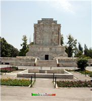 نمایی  از  آرامگاه  فردوسی 
