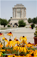  نمایی  از  آرامگاه  فردوسی 