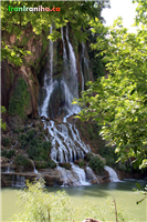  نمایی  از  آبشار  بیشه. 