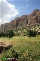  نمای  زیبا  از  جاده  منتهی  به  آبشار  بیشه. 