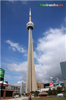  نمایی  از  برج  سی‌ان  (CN  Tower) 